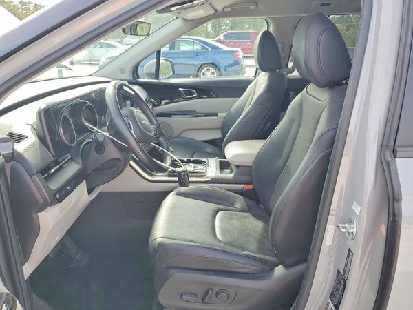 2022 KIA CARNIVAL