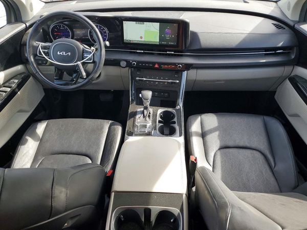 2022 KIA CARNIVAL