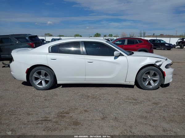 2016 DODGE CHARGER SE