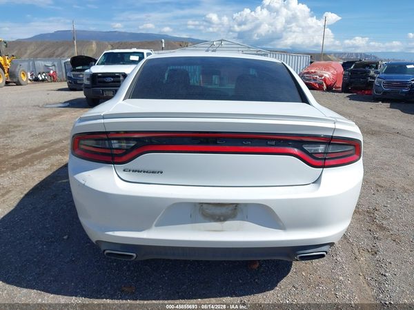 2016 DODGE CHARGER SE