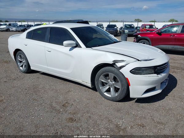 2016 DODGE CHARGER SE