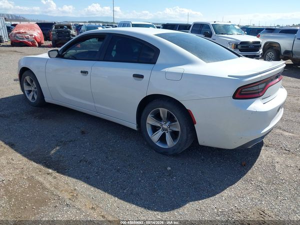 2016 DODGE CHARGER SE