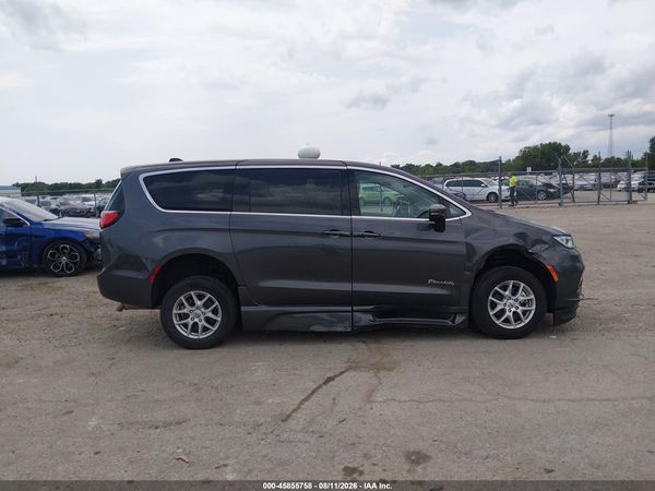2023 CHRYSLER PACIFICA TOURING L