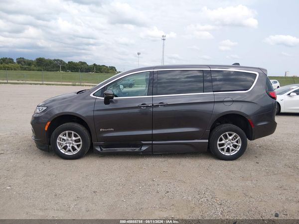 2023 CHRYSLER PACIFICA