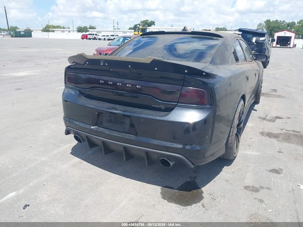 2012 DODGE CHARGER SRT8