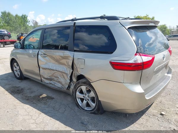 2015 TOYOTA SIENNA LE 8 PASSENGER