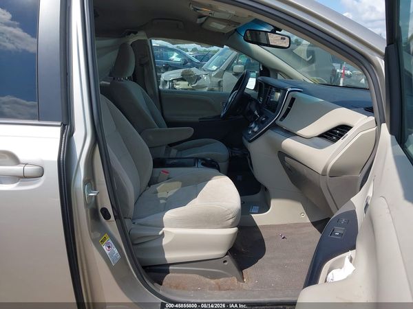 2015 TOYOTA SIENNA LE 8 PASSENGER