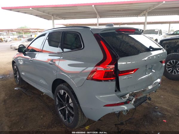 2026 VOLVO XC60 B5 PLUS