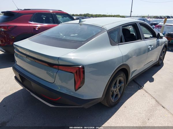 2025 KIA K4 LXS