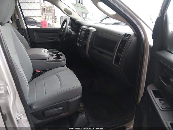 2017 RAM 1500 TRADESMAN  4X2 6'4 BOX