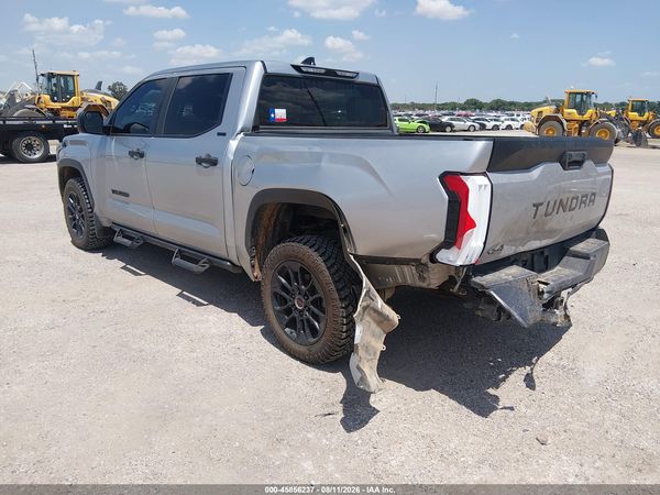 2025 TOYOTA TUNDRA SR5