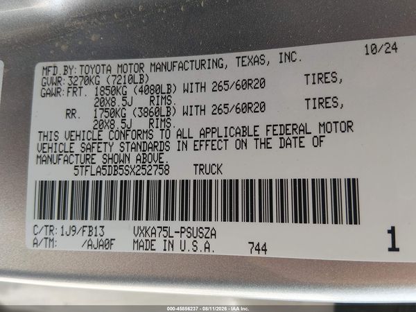 2025 TOYOTA TUNDRA SR5