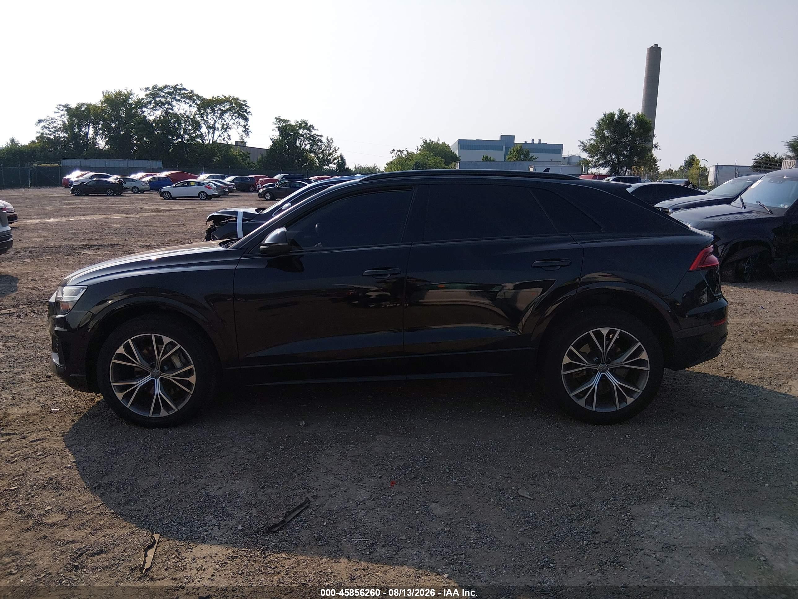 2020 AUDI Q8