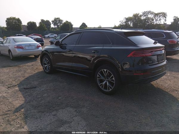 2020 AUDI Q8