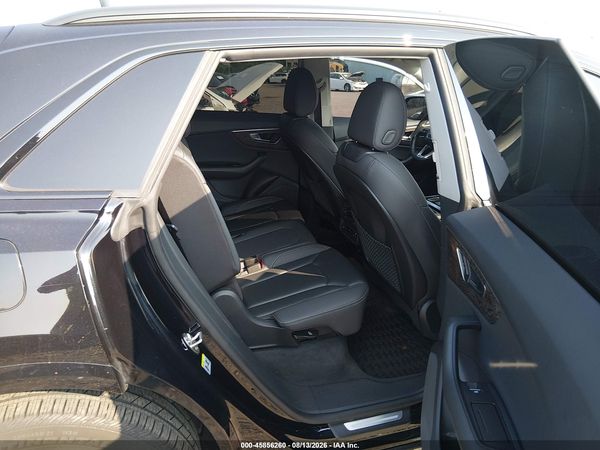 2020 AUDI Q8