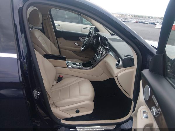 2019 MERCEDES-BENZ GLC 300 GLC300