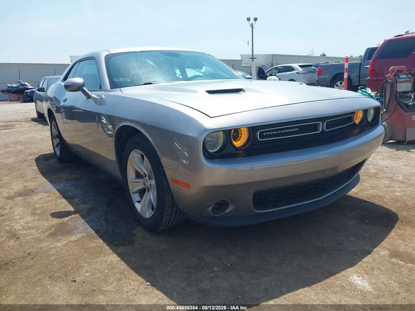 2015 DODGE CHALLENGER SXT