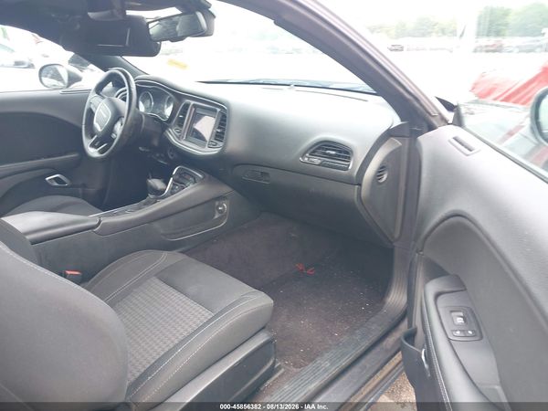 2018 DODGE CHALLENGER SXT