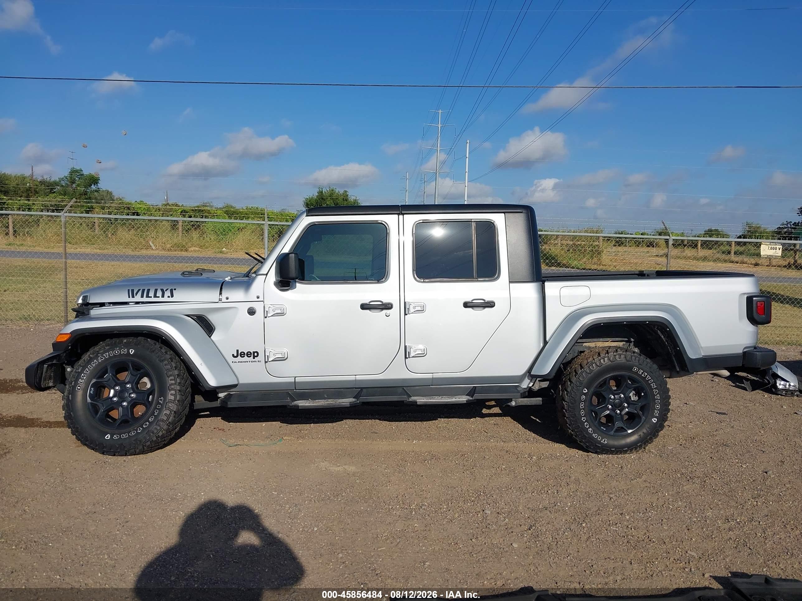 2023 JEEP GLADIATOR WILLYS 4X4
