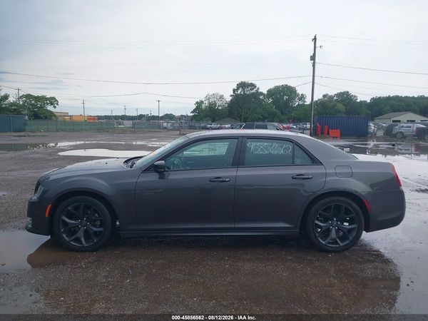 2021 CHRYSLER 300 TOURING L