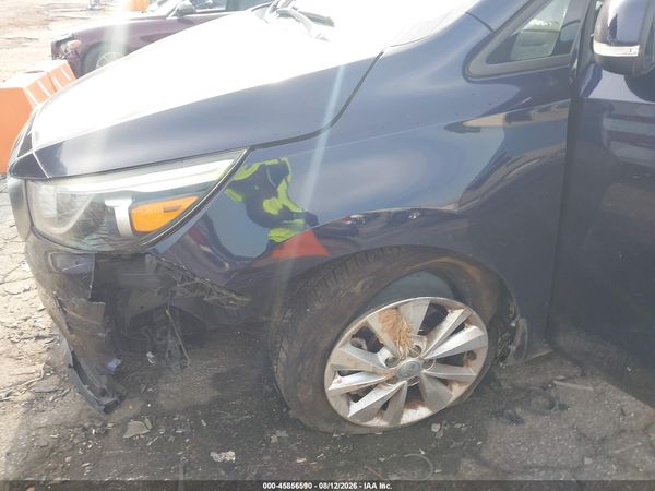 2018 KIA SEDONA LX