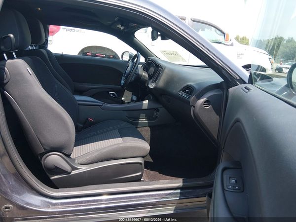 2019 DODGE CHALLENGER SXT