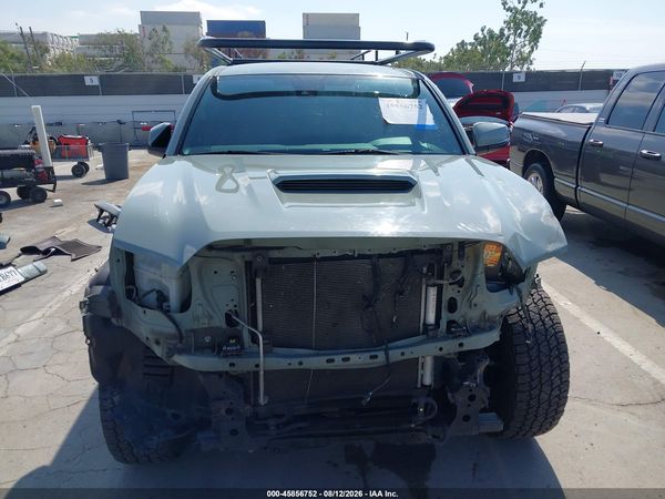 2022 TOYOTA TACOMA TRD SPORT