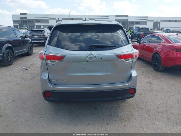 2016 TOYOTA HIGHLANDER XLE V6