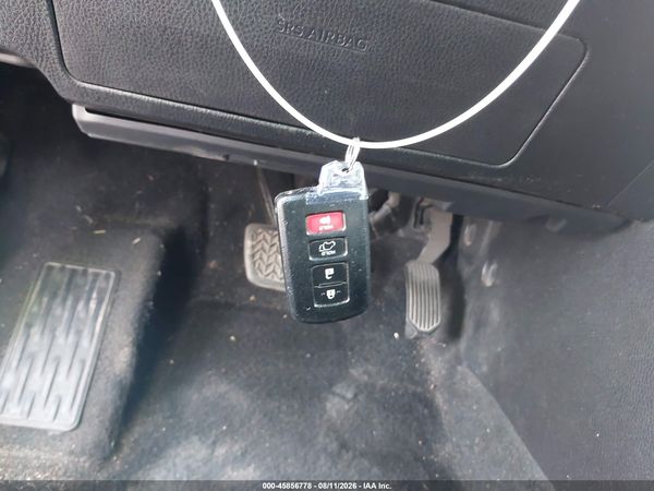 2016 TOYOTA HIGHLANDER XLE V6