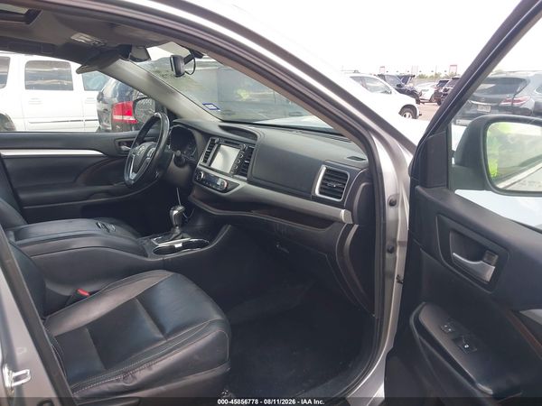 2016 TOYOTA HIGHLANDER XLE V6
