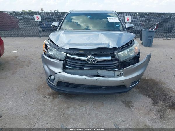 2016 TOYOTA HIGHLANDER XLE V6
