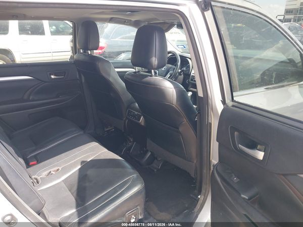 2016 TOYOTA HIGHLANDER XLE V6