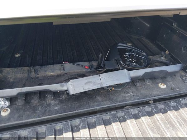 2019 TOYOTA TACOMA SR5 V6