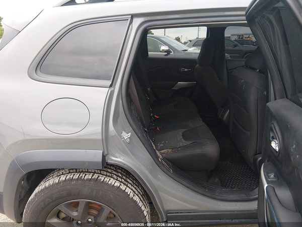 2019 JEEP CHEROKEE UPLAND 4X4