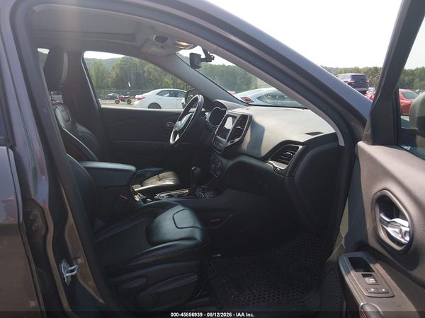 2019 JEEP CHEROKEE TRAILHAWK 4X4