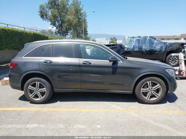 2022 MERCEDES-BENZ GLC 300 SUV