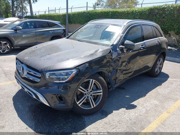 2022 MERCEDES-BENZ GLC 300 SUV