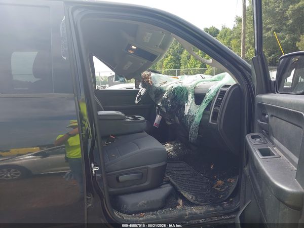 2019 RAM 1500 CLASSIC TRADESMAN  4X4 5'7 BOX