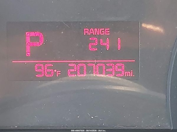 2016 KIA SEDONA LX