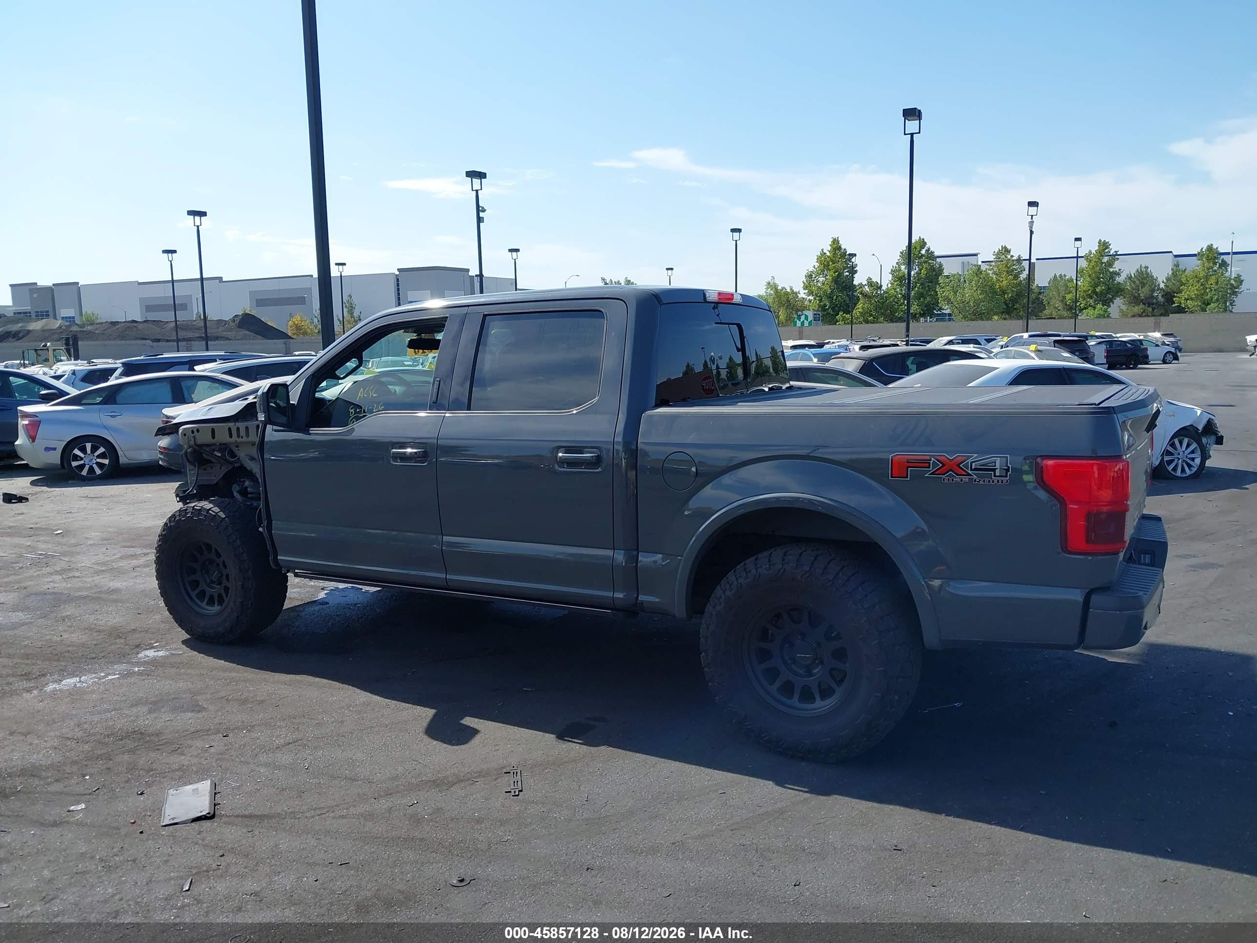 2020 FORD F-150 LARIAT