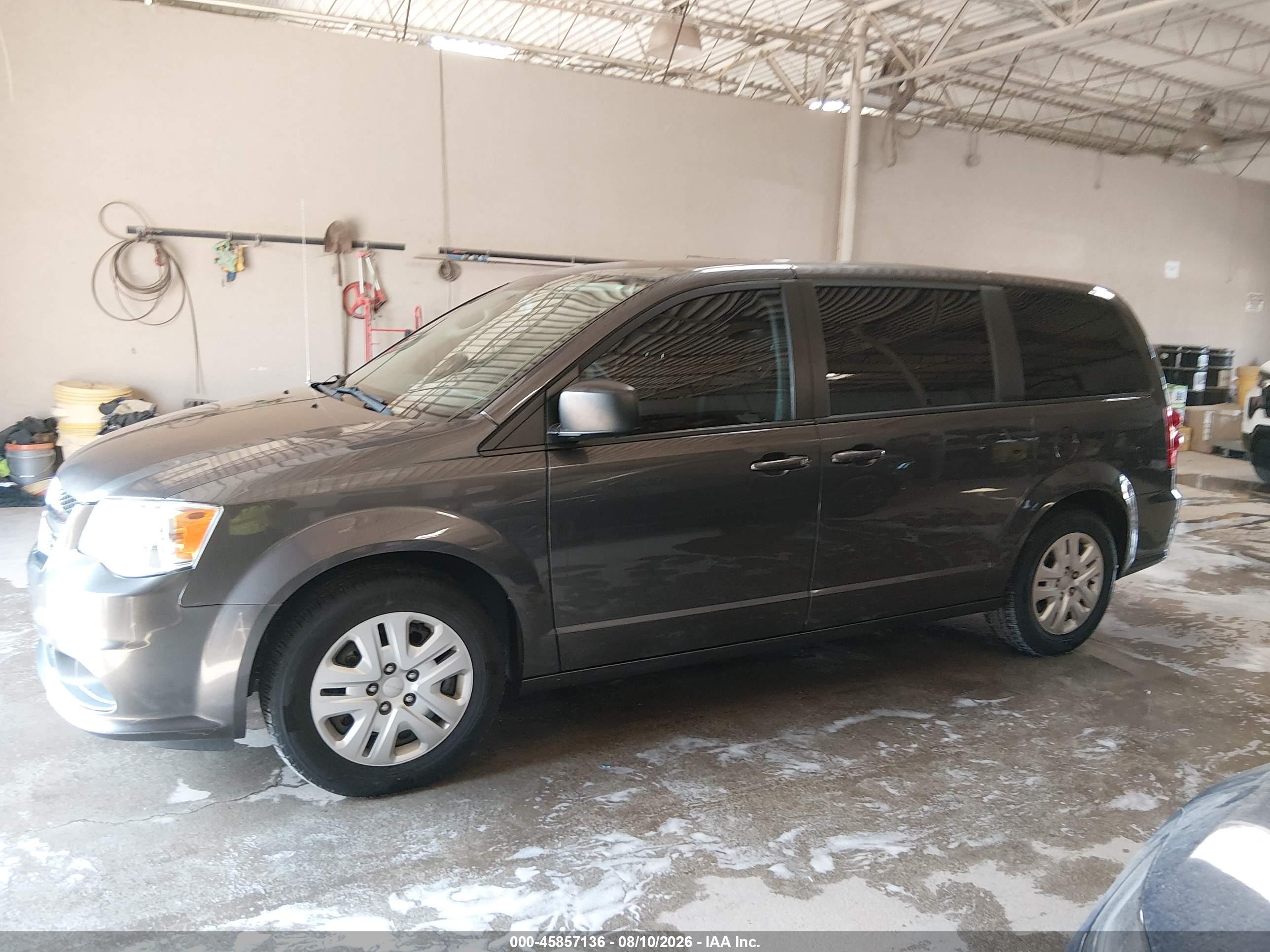 2018 DODGE GRAND CARAVAN SE