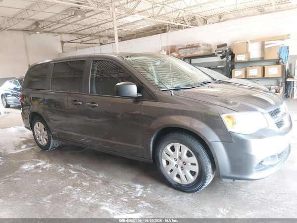 2018 DODGE GRAND CARAVAN SE