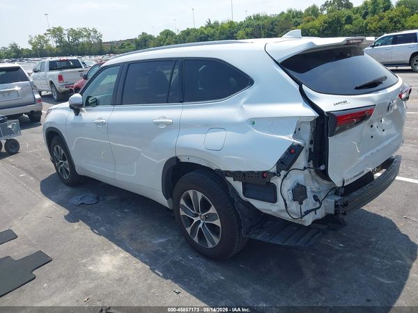2022 TOYOTA HIGHLANDER HYBRID XLE