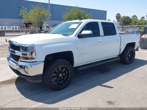 2017 CHEVROLET SILVERADO 1500 — I2