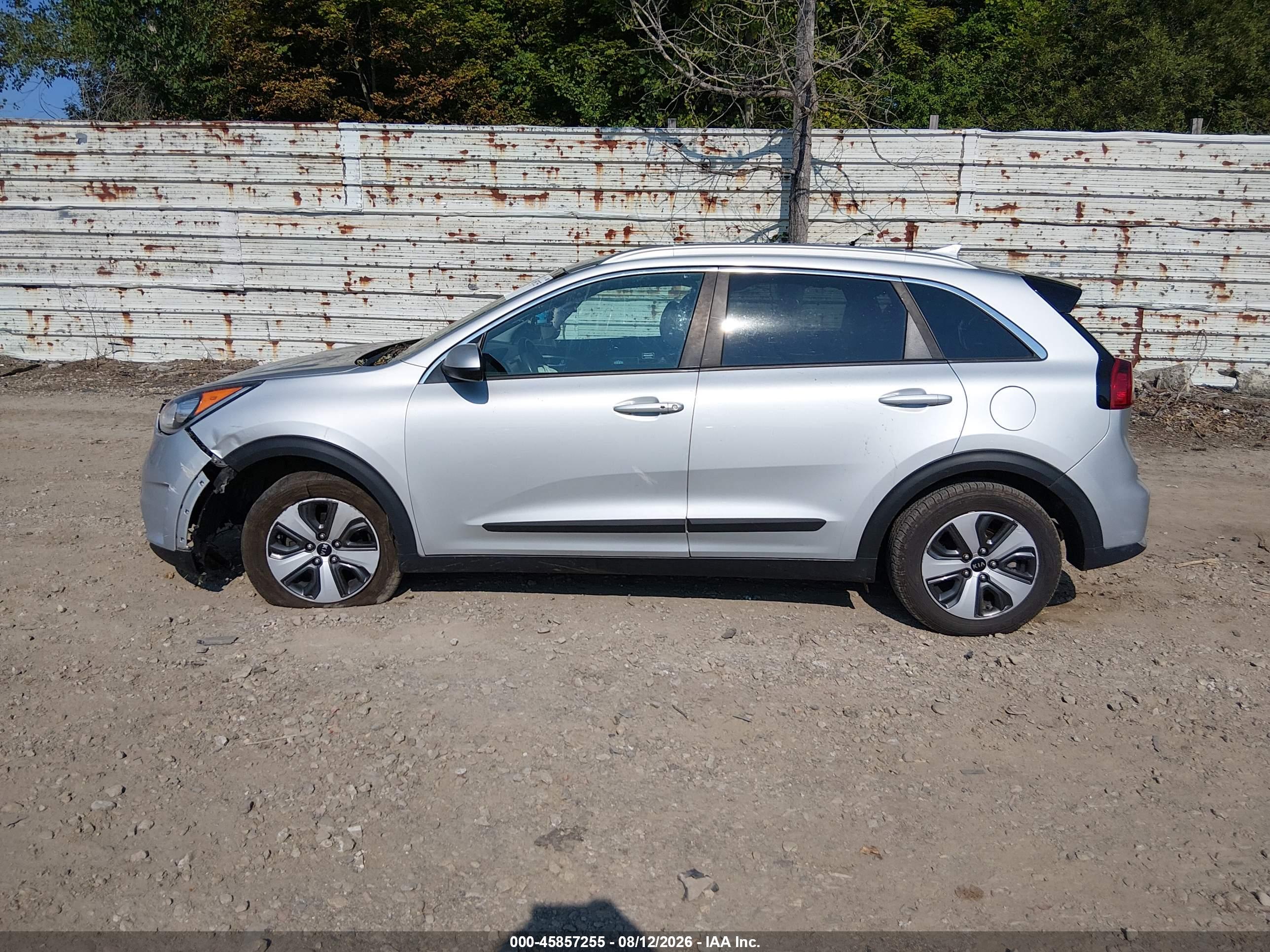2018 KIA NIRO LX