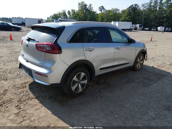 2018 KIA NIRO LX