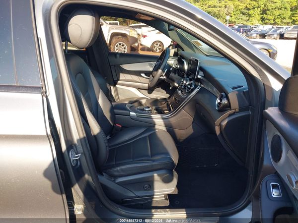 2019 MERCEDES-BENZ GLC 300 GLC300