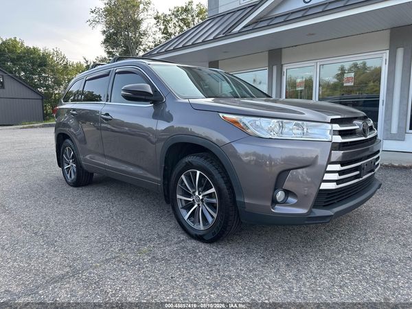 2018 TOYOTA HIGHLANDER XLE