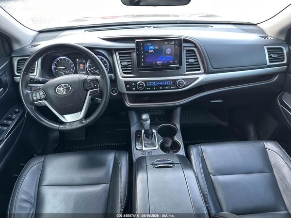 2018 TOYOTA HIGHLANDER XLE