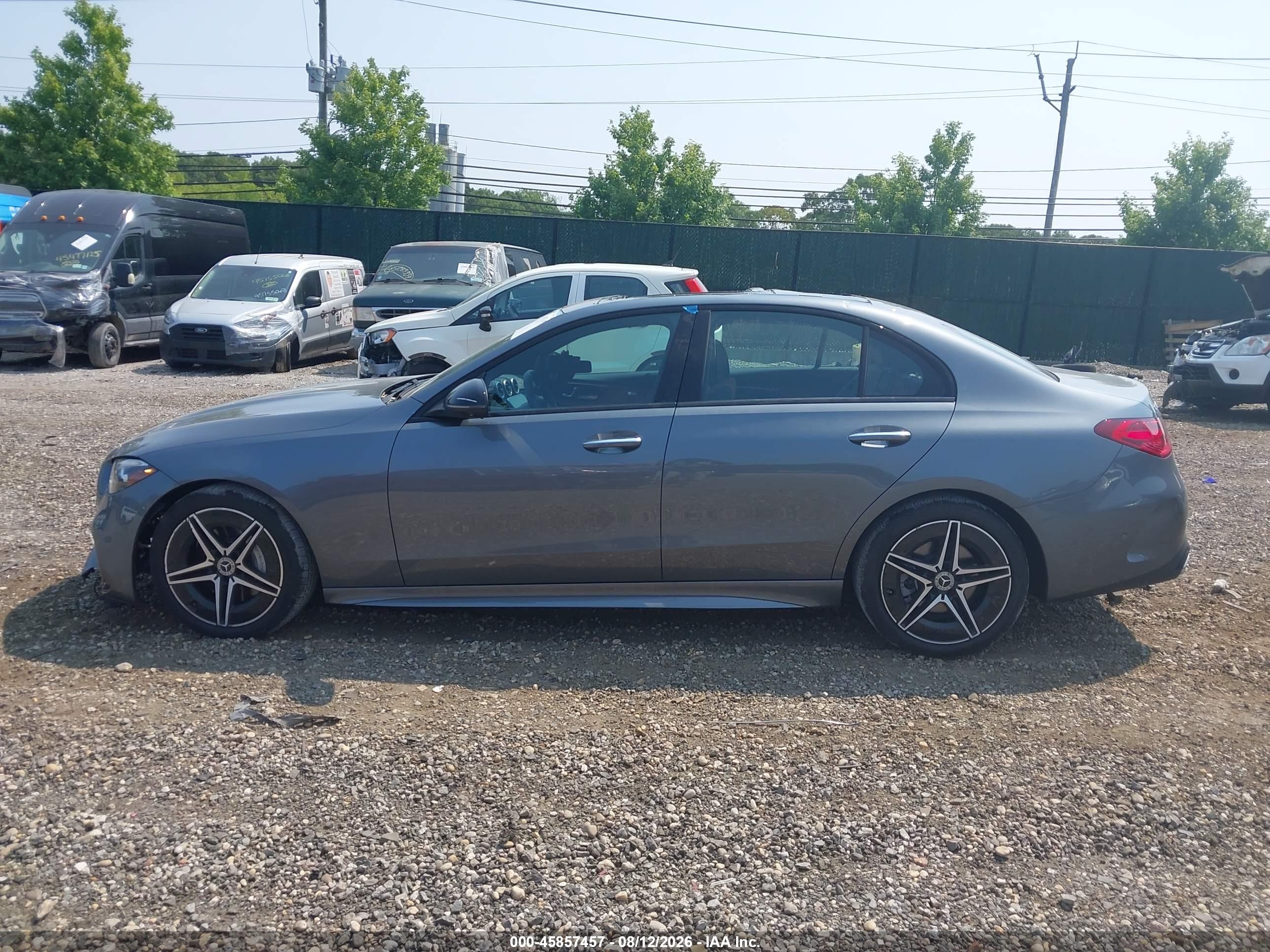 2024 MERCEDES-BENZ C 300